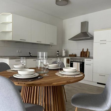 Garten-Wohnung Am Hafen Von Whv Wilhelmshaven Eksteriør billede