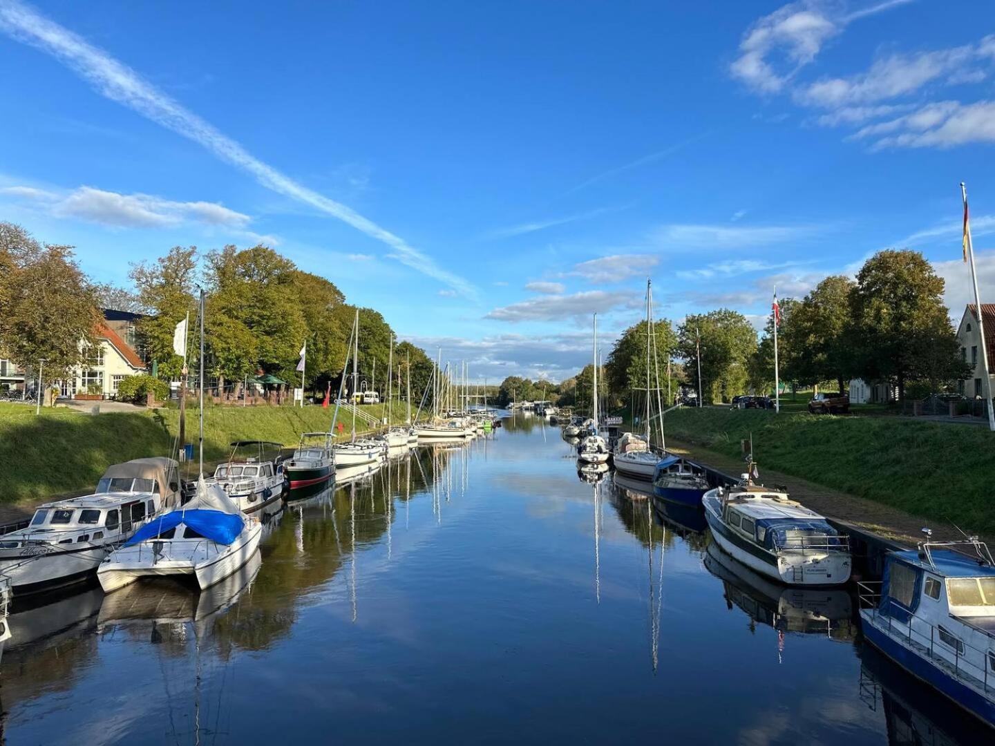 Garten-Wohnung Am Hafen Von Whv Wilhelmshaven Eksteriør billede